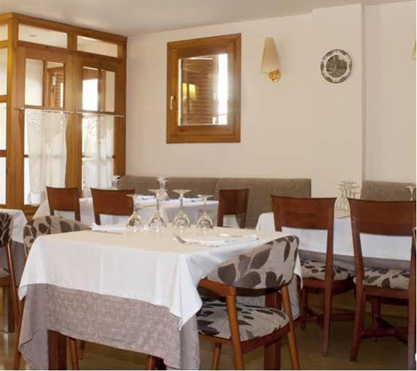 Hotel Badain Lafortunada Екстер'єр фото